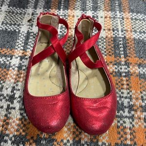 Cat & Jack Red Shimmer Zip Up Criss Cross Ankle Flats - size 8 toddler girls